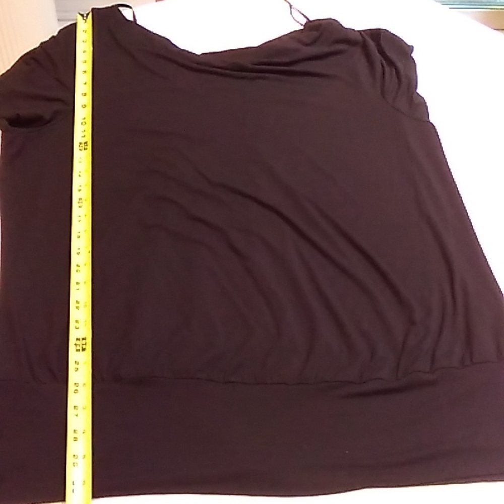 2/25 AE Black Drape Front Lace Back Short Sleeve Shirt - Picture 9 of 14